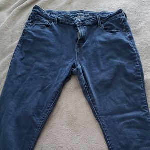 Old Navy Rockstar Super Skinny Jeans